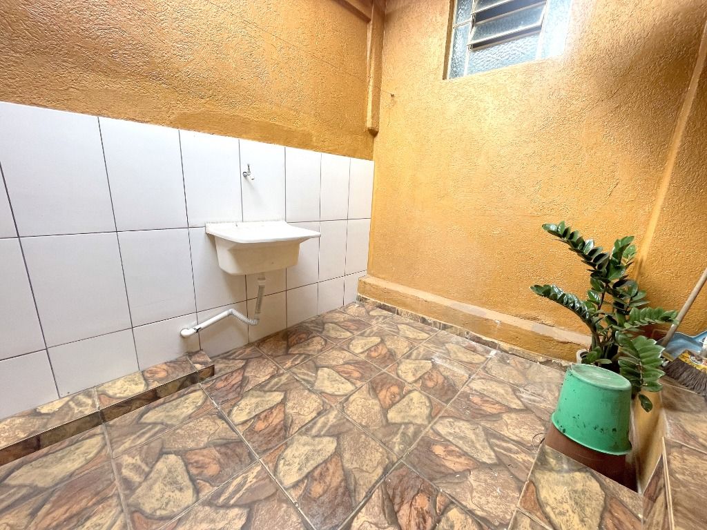 Kitnet para alugar com 1 quarto, 25.00m² - Salgado Filho,Belo Horizonte